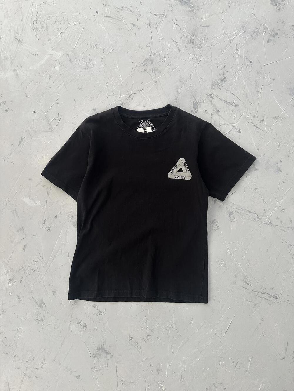 Palace Logo Essentials Tee